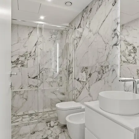 The Golden Loft By Aura Luxury Collection Como