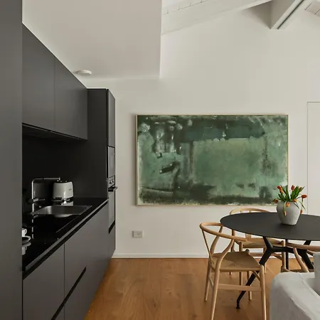 The Golden Loft By Aura Luxury Collection * Como