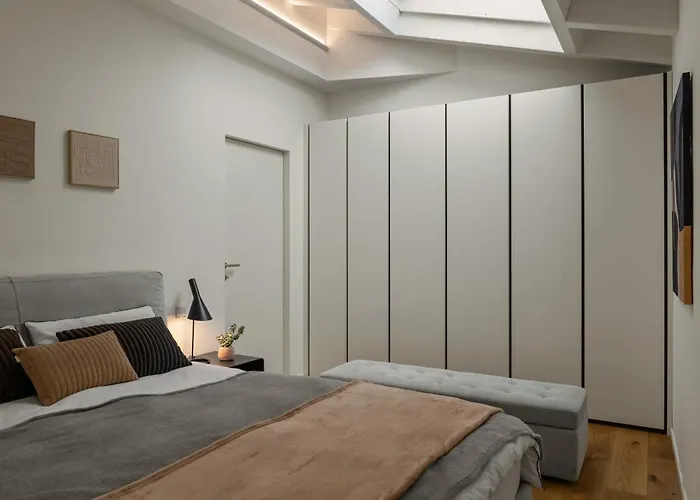 The Golden Loft By Aura Luxury Collection *